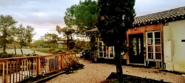 Mansión, entre Toulouse y Albi, y Carcasona