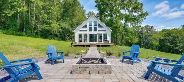 Modern Appalachian Vacation Rental w/ River Access