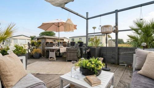 Neues Chalet MeerZeit aan Zee Nr 76 am Weltnaturerbe Wattenmeer mit eingezäunten Garten große Terrasse top Ausstattung