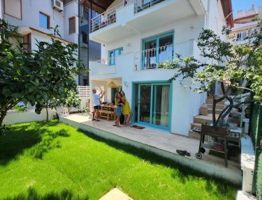 Nunu GARDEN Urla