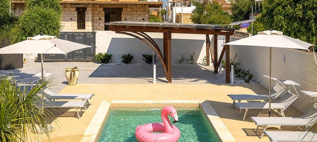 Casa que admite mascotas en Kaukana.