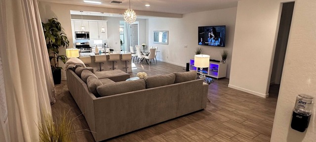 Private heated pool! 3 bed 2 bath home next to the Superstition Mountains!
