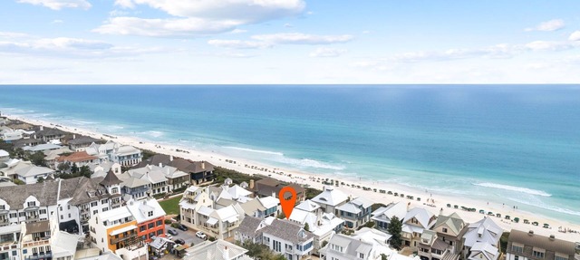 Carro de Rosemary Beach. Tercero del golfo. Cerca de Pearl, West Green.