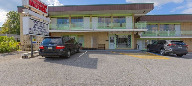 Queen Bed|Smk|Breezewood