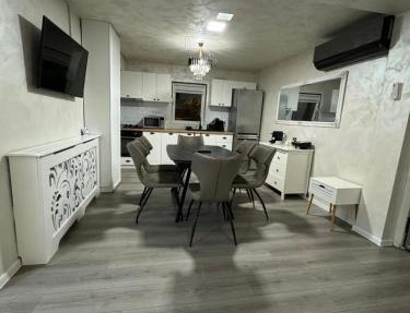 RIN HOUSe 1