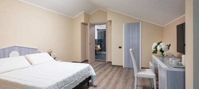 Rivoli Hotel