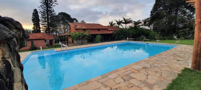 Sítio Gramado Sarapuí, lazer, conforto e diversão