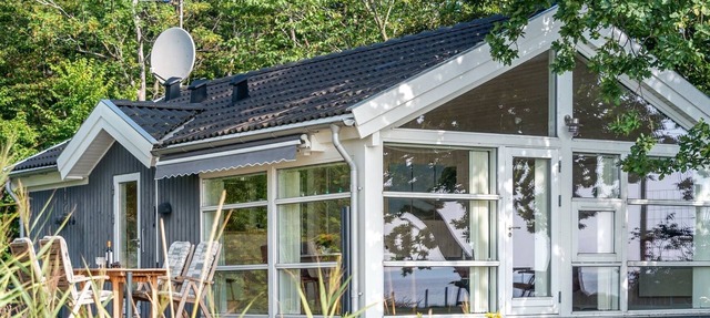 "Selja" - 15m from the sea by Interhome