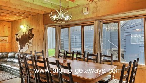 Snowdrop Lodge