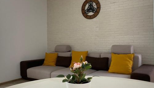 Sunny Deluxe Apartment Cosmopolis