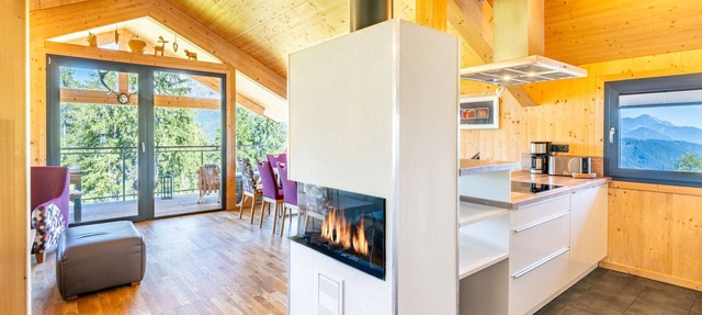 Superior Chalet # 04 with sauna & bathtub inside