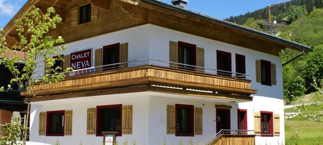 Superior chalet with wellness near the centre