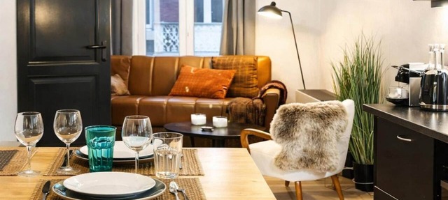 El Jade – Elegante apartamento con balcón