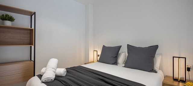 The Malilla Apartment 05 by Florit Flats