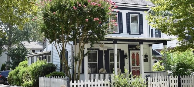 The Side Porch Cottage en la histórica calle Washington de Cape May