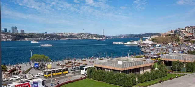 Live the Unique Beauty of the Bosphorus