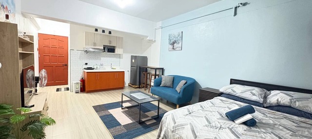 modern rental with friendly accommodations and flexibility