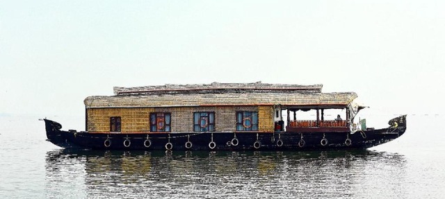 Treemonks Houseboats