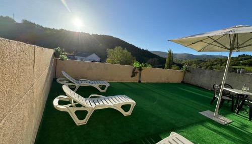 Triacastela Sunset Terrace