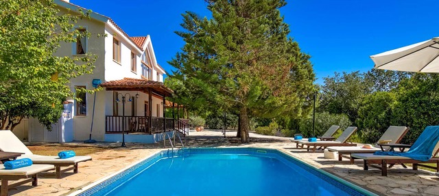 Villa Suzi, 5 Bedrooms, Private Pool, Secluded & Tranquil