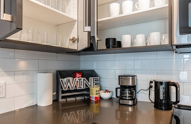 1BR | Gym, Views | Bellevue | Sophari Parkside B