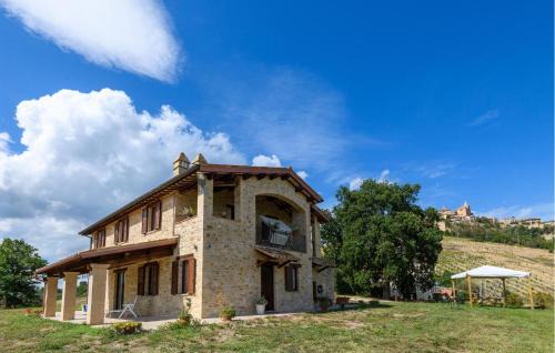 Preciosa Casa De 3 Dormitorios En