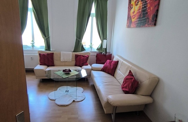 Apartment in the center of Weimar with up to 4 beds and kitchen, bathroom.