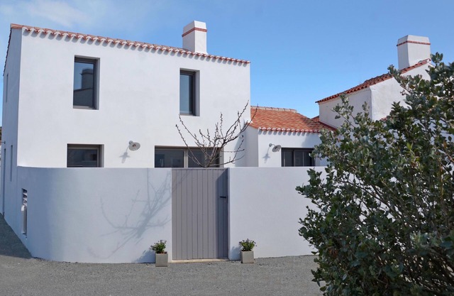 CASA CON ENCANTO ENTRE CENTRO-PUERTO Y PLAYAS
