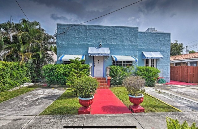 Cozy studio with refreshing AC near Brickell and Coconut Grove