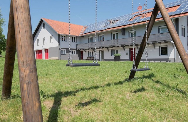 Gesamtes Ferienhaus in Buchenberg mit Grill, Garten und Terrasse by Interhome