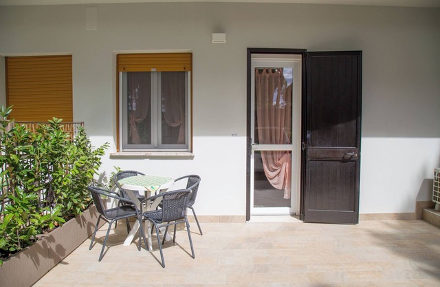 Excelente alojamiento con un precioso patio