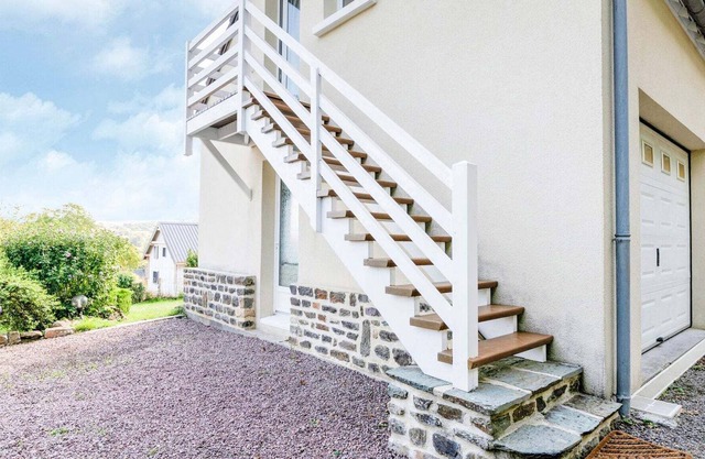 Increíble apartamento en Saint-Rémy, Normandía con jardín