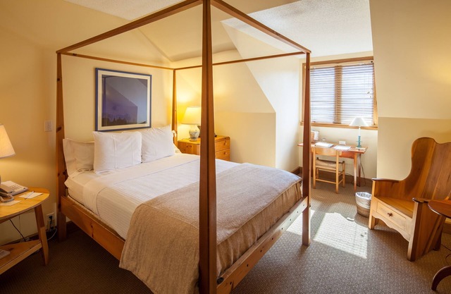 New Harmony Inn Resort and Conference Center