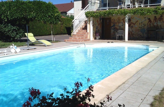 Villa Avec Piscine Proche Dijon