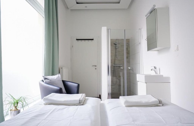 Wonderful big apartment near Yppen Market