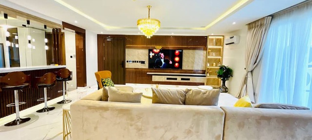 Sleeps 4 With Pool Access