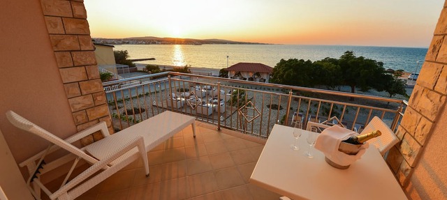 Sunset Apartments