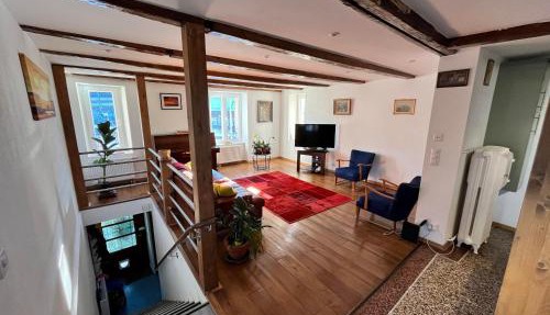 Avenue 15 Boudry Suites and Studio