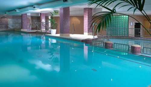 Camden Court Hotel