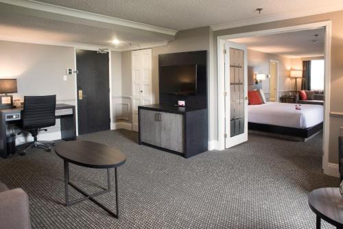 Crowne Plaza Fredericton Lord Beaverbrook by IHG